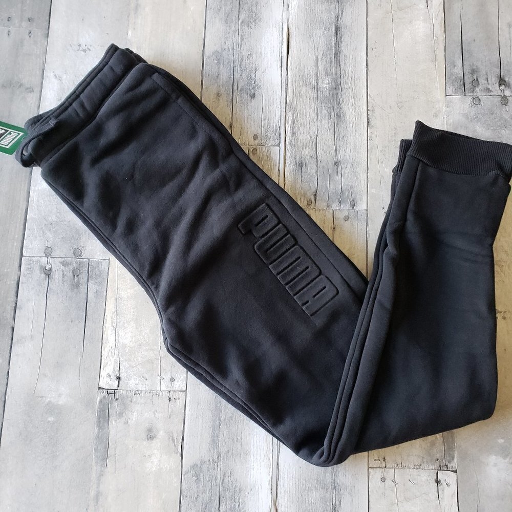 NWT - PUMA Logo Youth Fleece Jogger - Size L(14/16)